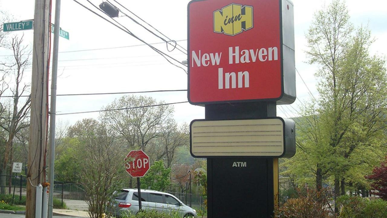 New Haven Inn Exterior photo